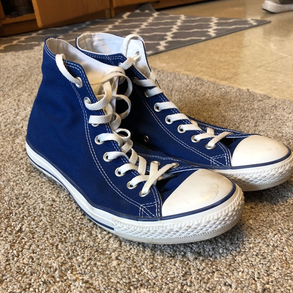 Converse High Top Chuck Taylors - Blue